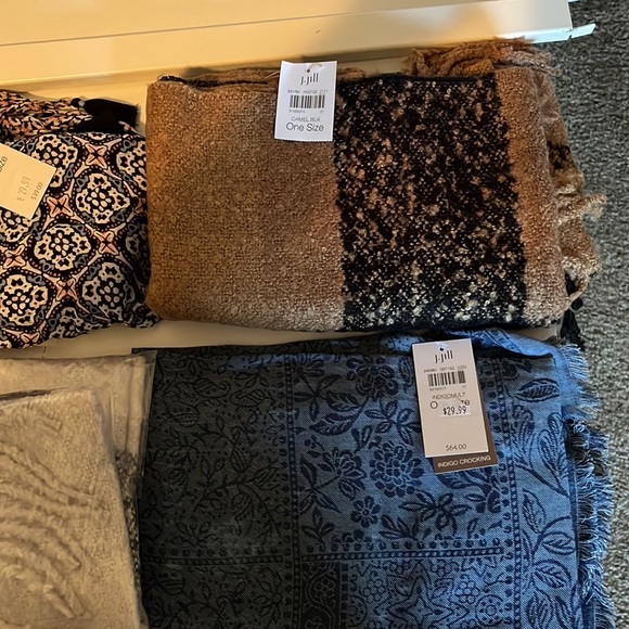 Jjill scarves all new. Lot of 4. - Picture 2 of 2
